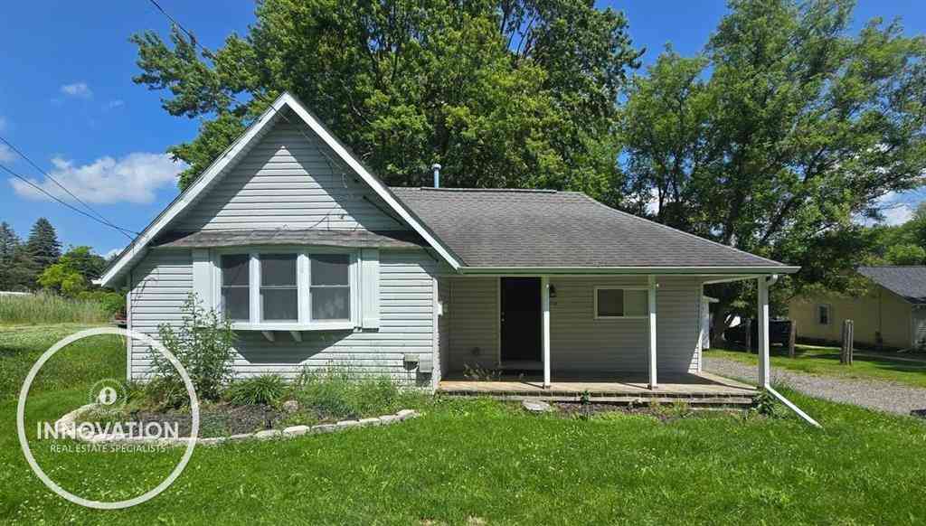 Homes For Sale - 536 N Blacks Corners Road <br/> Imlay City, MI 48444