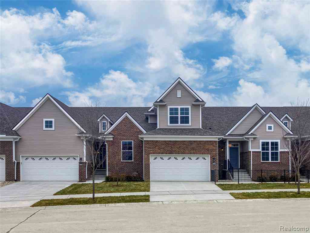 Condo For Sale - 9969 Crossview Trail  #137<br/> Howell, MI 48855