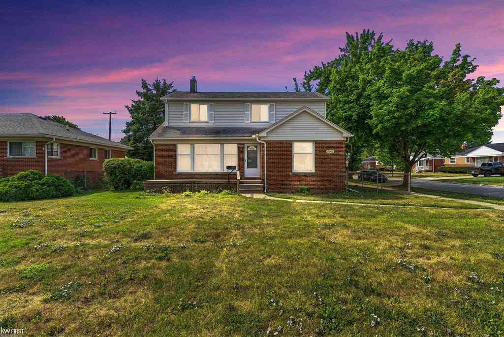 Homes For Sale - 20400 E 12 Mile Road <br/> Macomb County, Saint Clair Shores, MI 48081