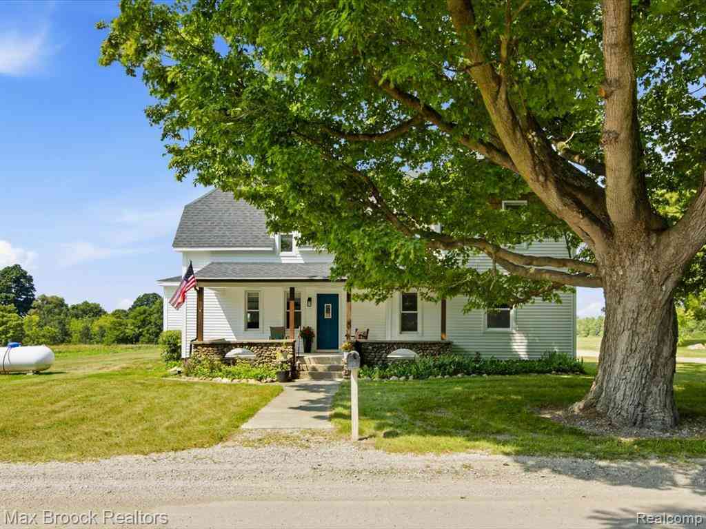Homes For Sale - 4217 Bricker Road <br/> Avoca, MI 48006