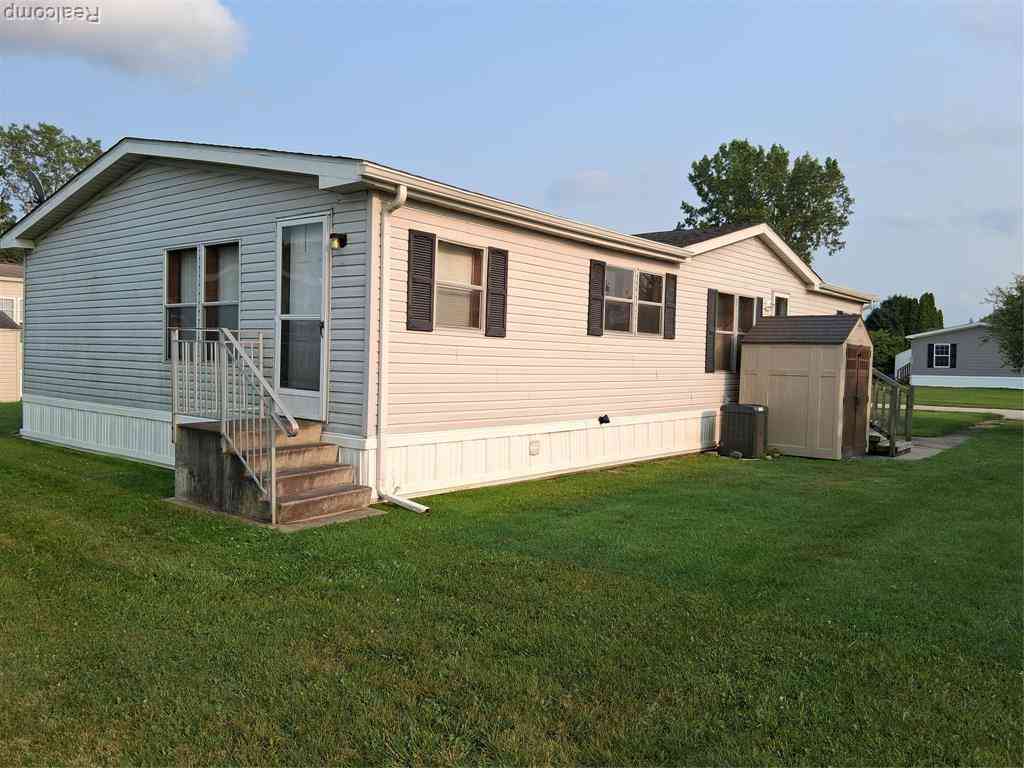 Homes For Sale - 29142 Rosewood Street  <br/> Wayne County, Flat Rock, MI 48134