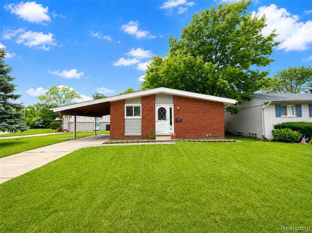 Homes For Sale - 1366 Windham Street <br/> Wayne County, Westland, MI 48186