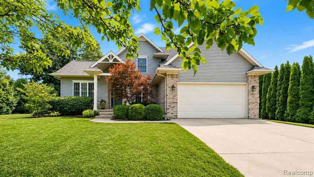 Homes For Sale - 16525 W Horseshoe Trail <br/> Linden, MI 48451