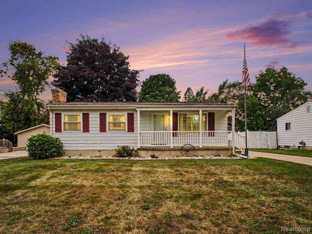 Homes For Sale - 617 Aldrich Street <br/> Linden, MI 48451