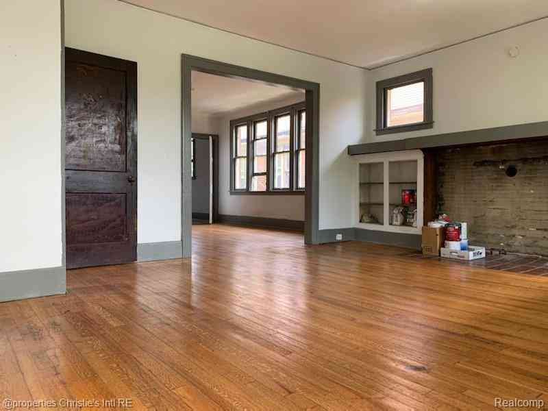 Condo For Rent - 2286 W Philadelphia Street <br/> Detroit, MI 48206