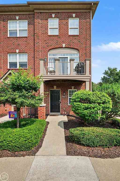 Condo For Sale - 228 Wright Street <br/> Oakland County, Wixom, MI 48393