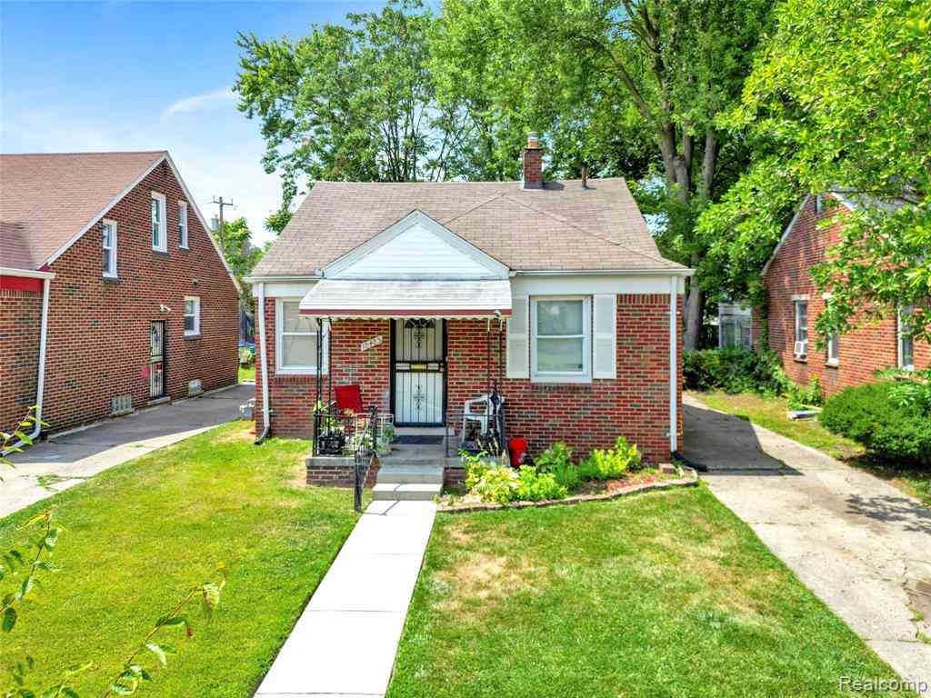 Homes For Sale - 18485 Prevost Street <br/> Detroit, MI 48235
