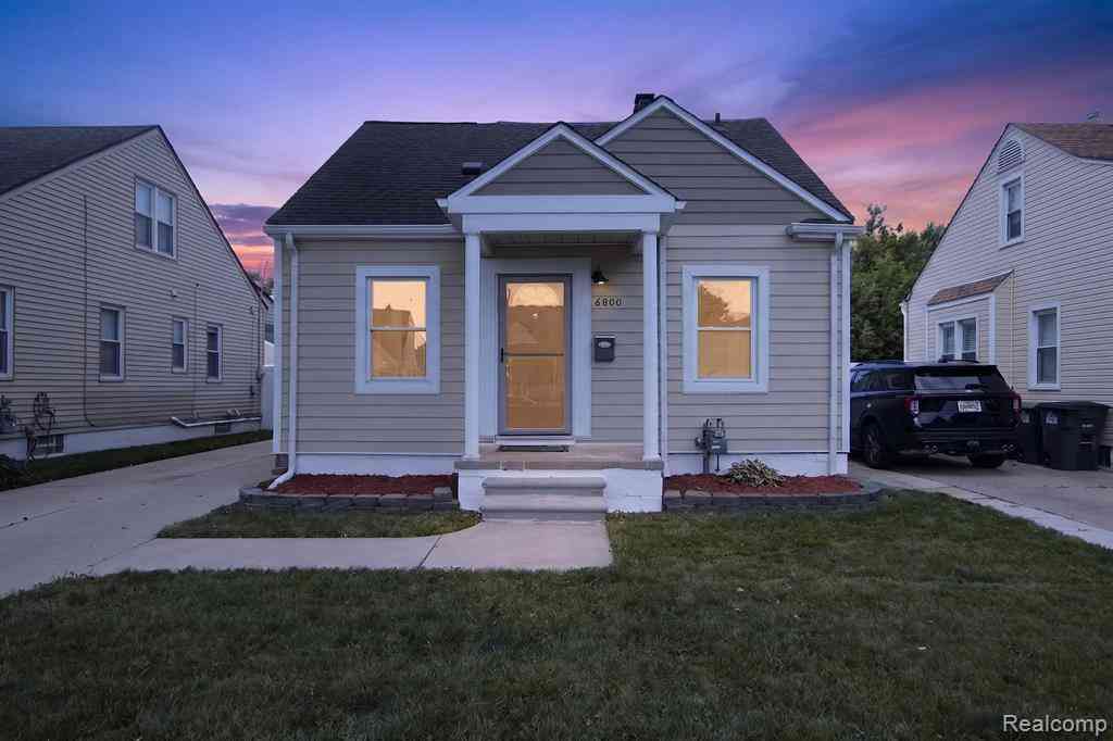 Homes For Sale - 6800 Jackson  <br/> Wayne County, Taylor, MI 48180