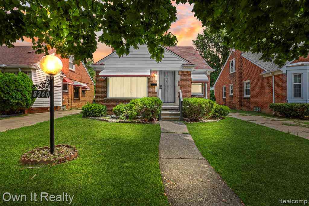 Homes For Sale - 8260 Hartwell Street <br/> Wayne County, Detroit, MI 48228