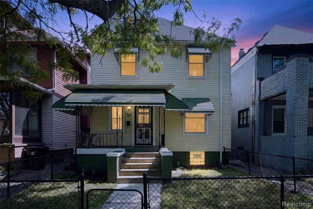 Homes For Sale - 580 Melbourne Street <br/> Wayne County, Detroit, MI 48202