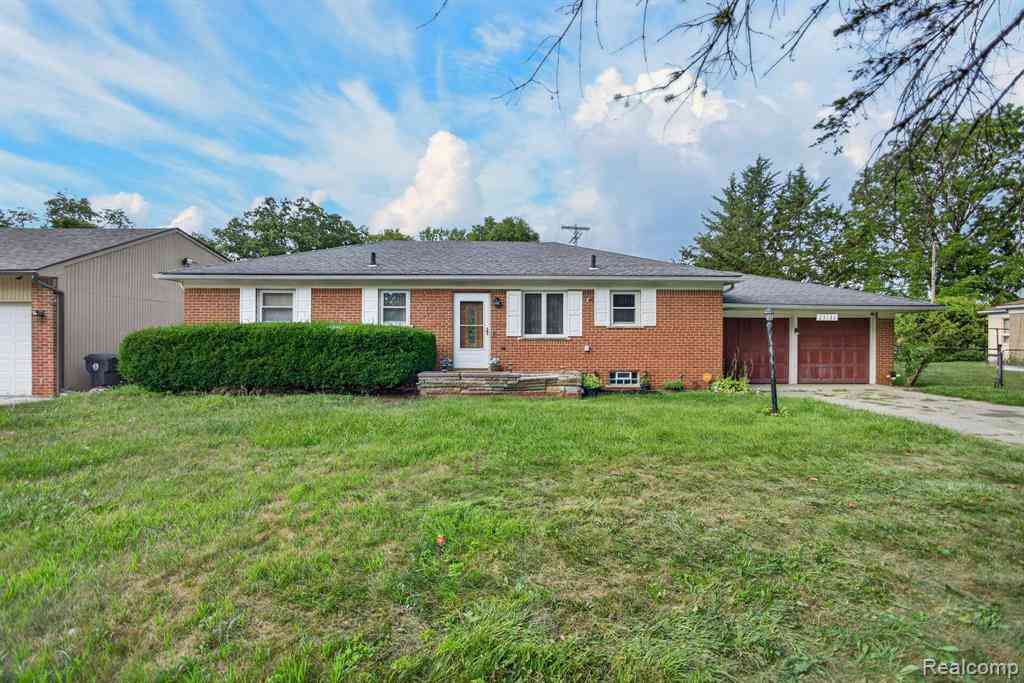 Homes For Sale - 25126 W Chicago  <br/> Wayne County, Redford, MI 48239