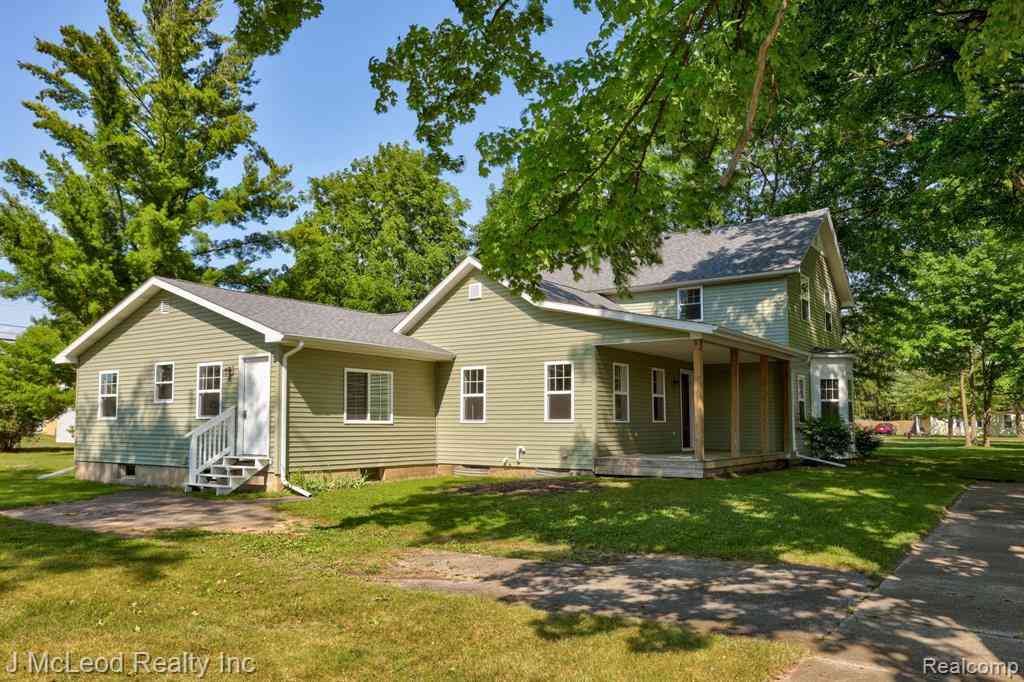 Homes For Sale - 6727 Pine Street <br/> Cass City, MI 48726