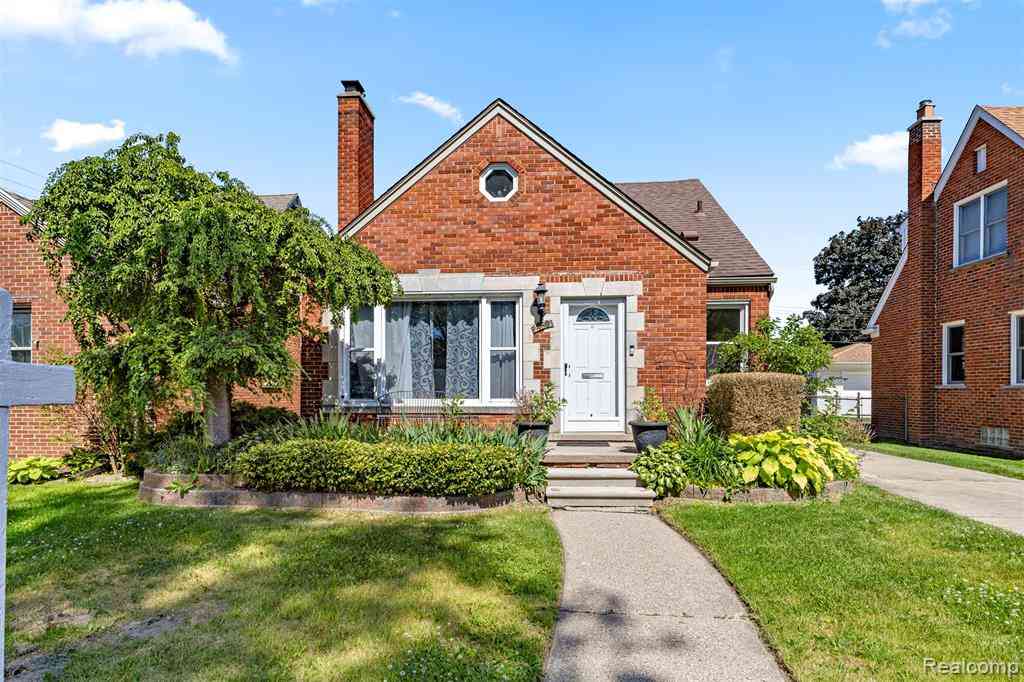 Homes For Sale - 450 N Denwood Street <br/> Wayne County, Dearborn, MI 48128