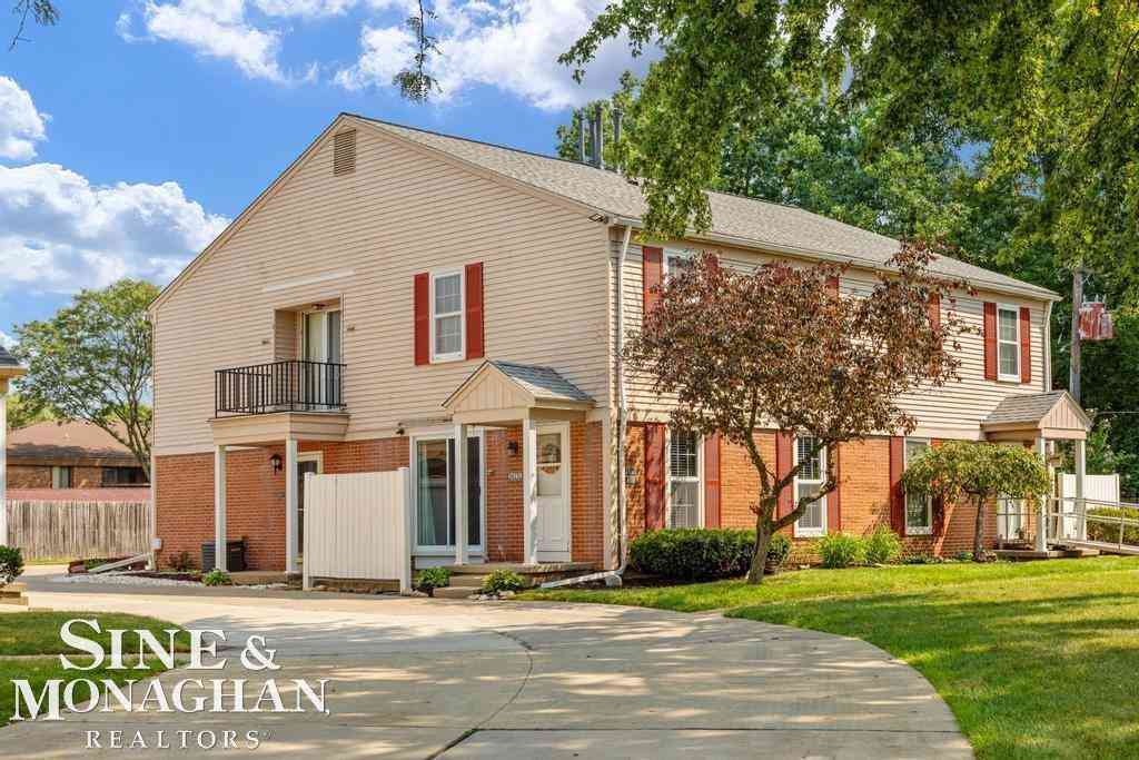 Condo For Sale - 24151 Meadow Bridge Drive <br/> Clinton Township, MI 48035