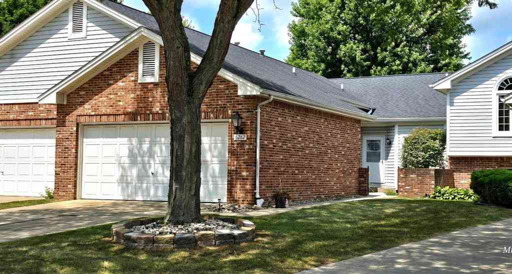 Homes For Sale - 6282 Squire Lake Drive <br/> Flushing, MI 48433