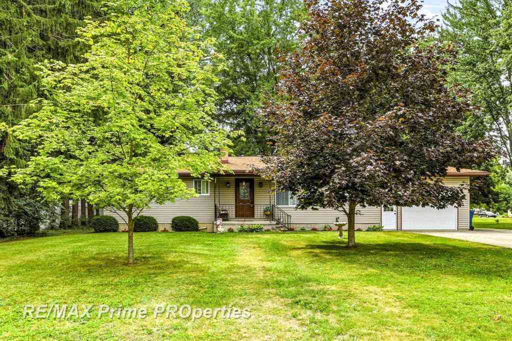 Homes For Sale - 3942 Waltmar Drive <br/> Saginaw County, Bridgeport, MI 48722