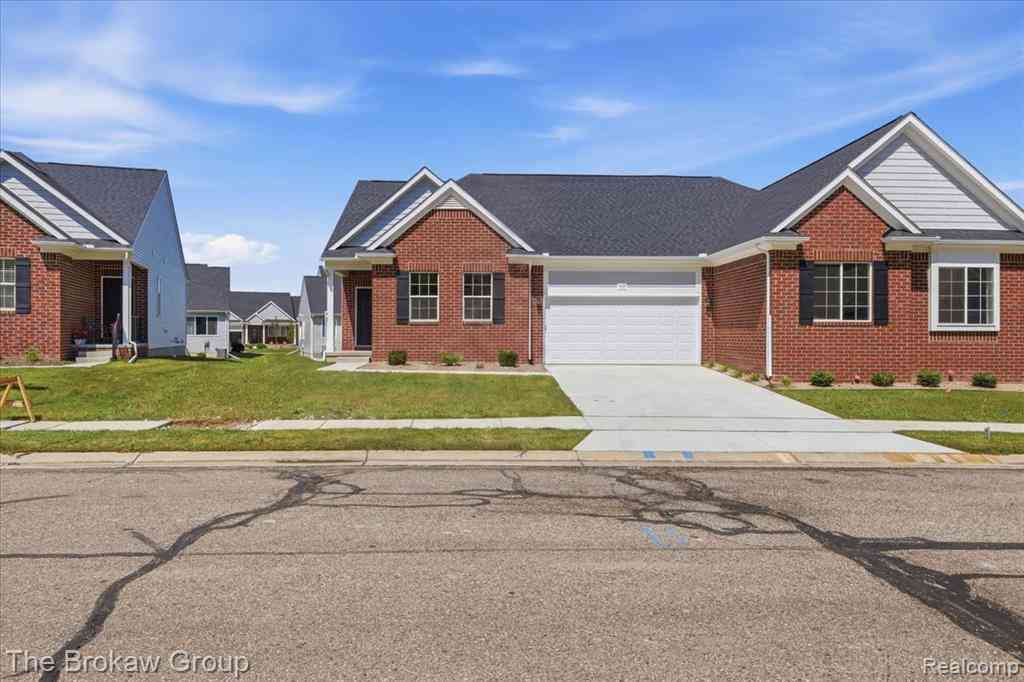 Condo For Sale - 1433 Lincoln Street  #40<br/> Lapeer, MI 48446