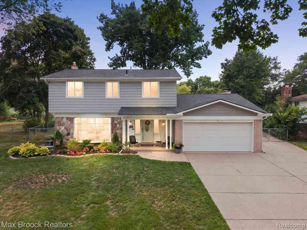 Homes For Sale - 21333 Dartmouth Drive <br/> Southfield, MI 48076