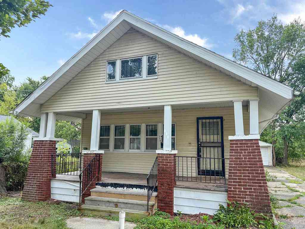 Homes For Sale - 334 E Baltimore Boulevard <br/> Flint, MI 48505