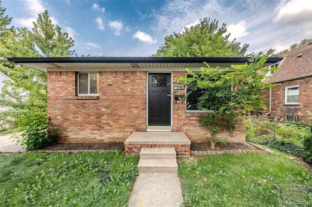 Homes For Sale - 1619 Camden Street <br/> Ferndale, MI 48220