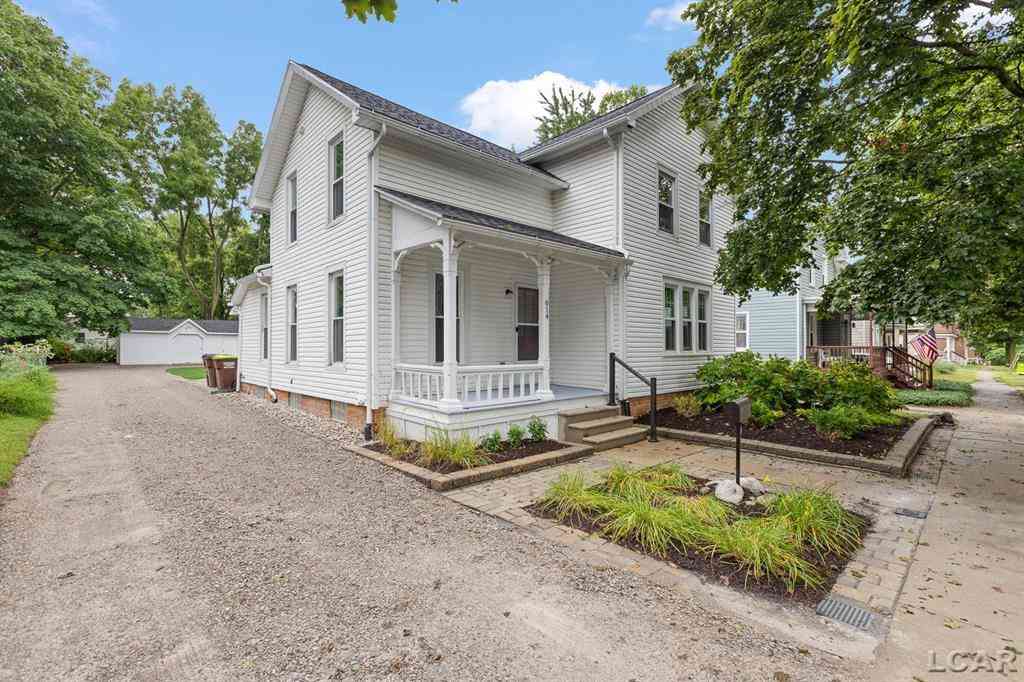 Homes For Sale - 614 Toledo Street <br/> Adrian, MI 49221