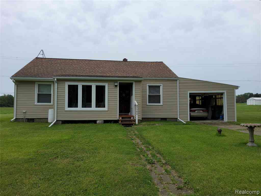 Homes For Sale - 5580 Hollow Corners Drive  <br/> Dryden, MI 48428
