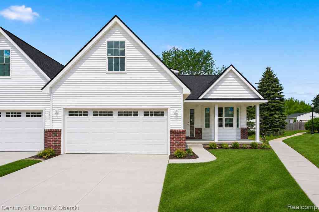 Condo For Sale - 755 Nelson's Ridge   #1<br/> Howell, MI 48843