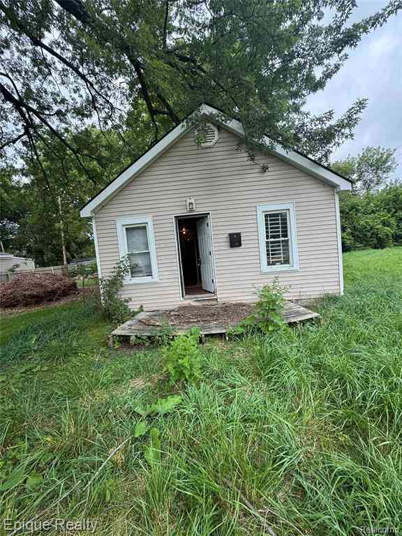 Homes For Sale - 148 N Merrimac Street <br/> Oakland County, Pontiac, MI 48340