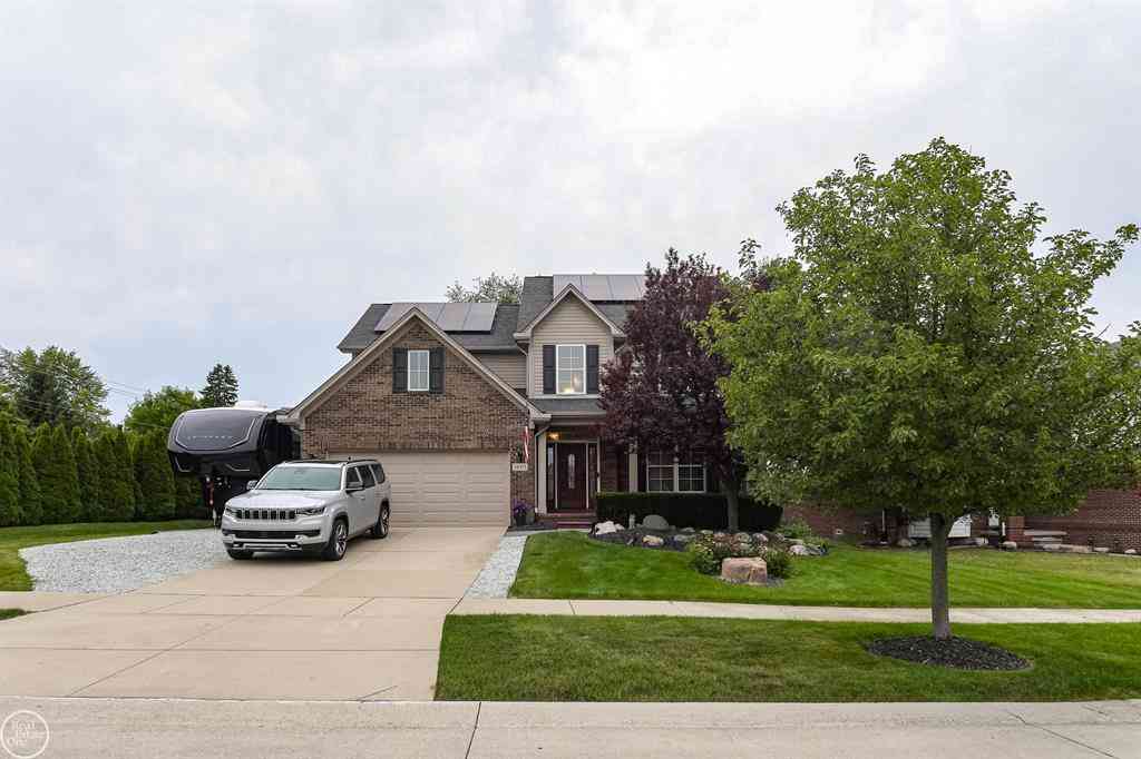 Homes For Sale - 38315 Maple Drive <br/> Clinton Township, MI 48038