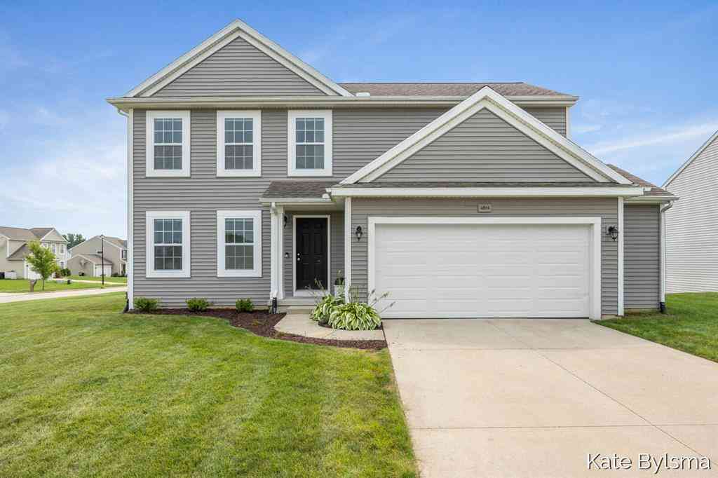 Homes For Sale - 4614 Quaker Hill Court <br/> Kentwood, MI 49512
