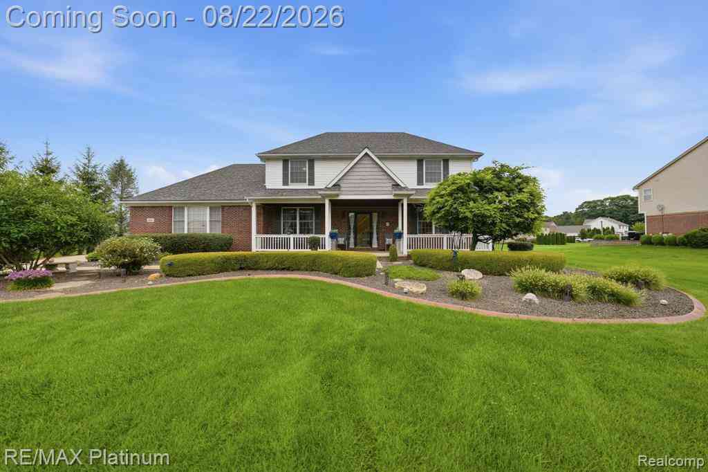 Homes For Sale - 8927 Lantree Drive <br/> Howell, MI 48855