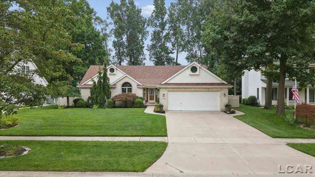 Homes For Sale - 2239 Stirrup Drive <br/> Monroe County, Temperance, MI 48182