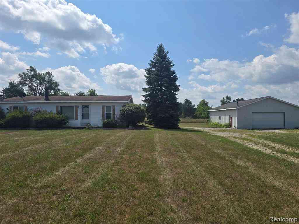Homes For Sale - 8989 Simpson Road <br/> Shiawassee County, Ovid, MI 48866