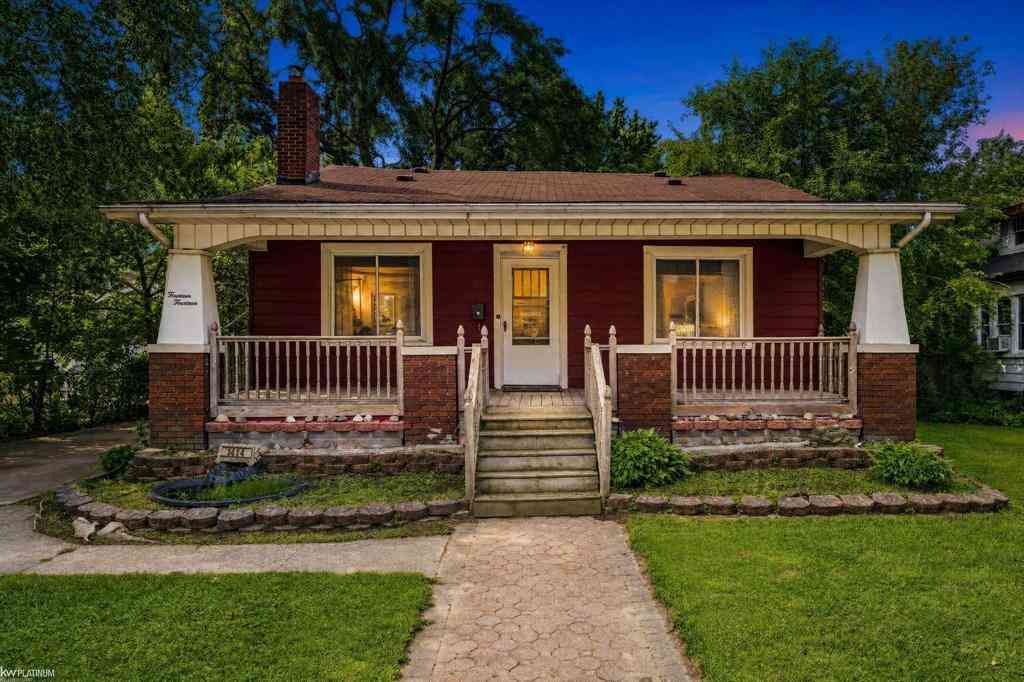 Homes For Sale - 1414 Mcpherson Street <br/> Port Huron, MI 48060