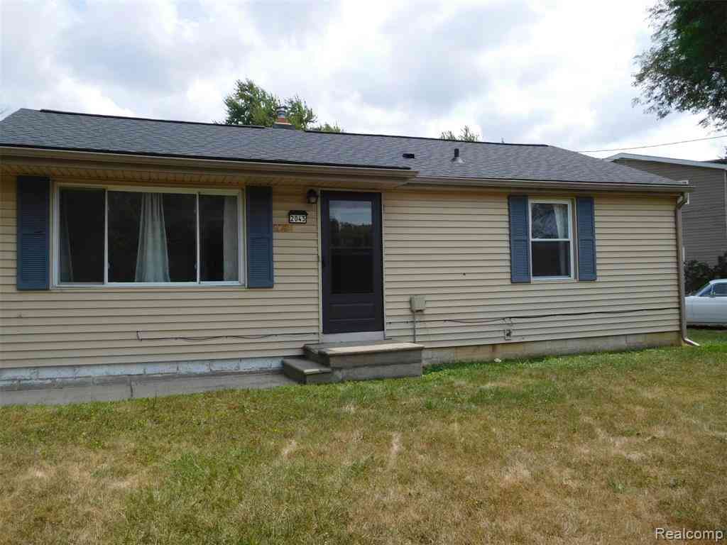 Homes For Sale - 2043 Hillsdale Drive <br/> Davison, MI 48423