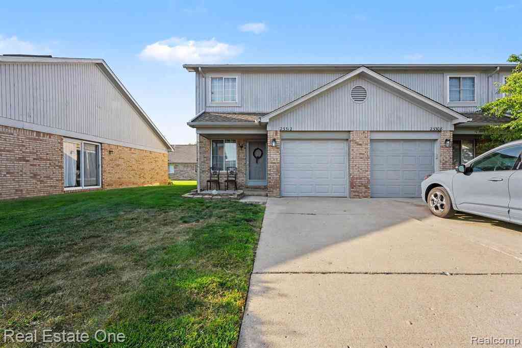 Condo For Sale - 23312 Bunte Court  #45<br/> Trenton, MI 48183