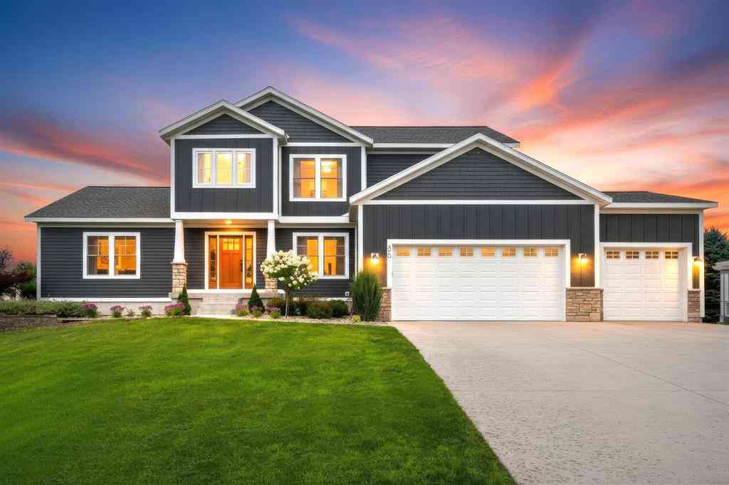 Condo For Sale - 36 W Farr Road <br/> Norton Shores, MI 49444