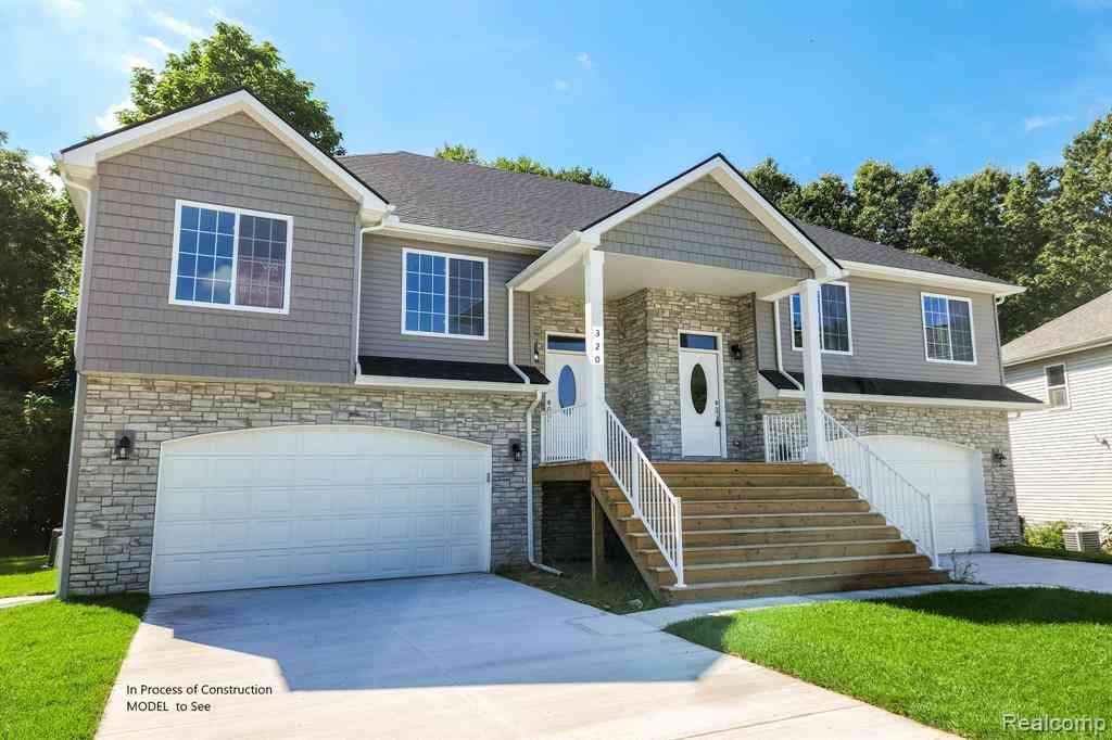 Condo For Sale - 225 Whispering Pines Drive <br/> Fenton, MI 48430