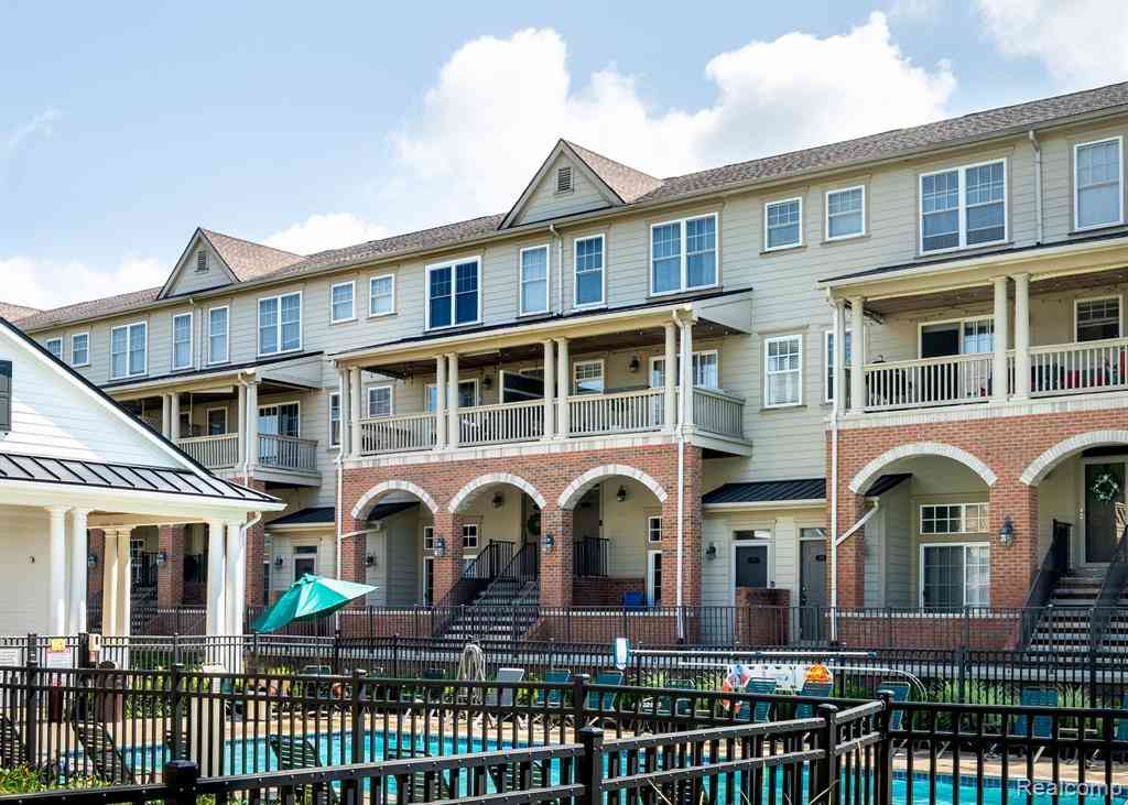 Condo For Sale - 192 Amys Walk  <br/> Oakland County, Auburn Hills, MI 48326
