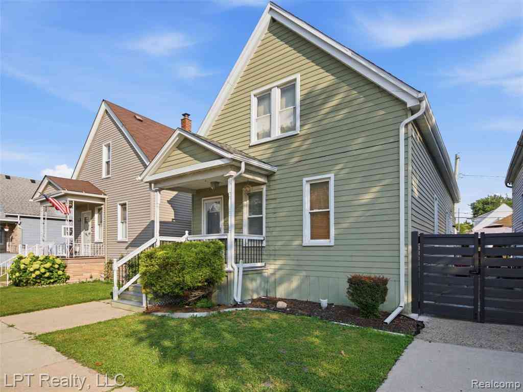 Homes For Sale - 2246 Norwalk Street <br/> Hamtramck, MI 48212