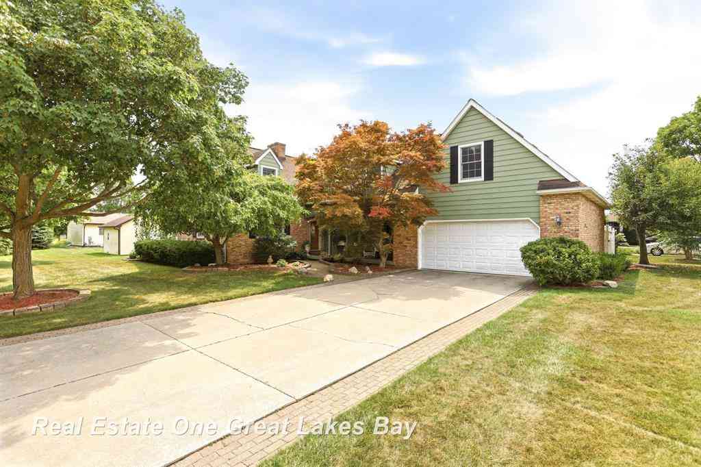 Homes For Sale - 4905 Frontier Lane <br/> Saginaw County, Saginaw, MI 48603