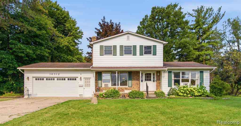 Homes For Sale - 16312 Hi Land Trail <br/> Linden, MI 48451