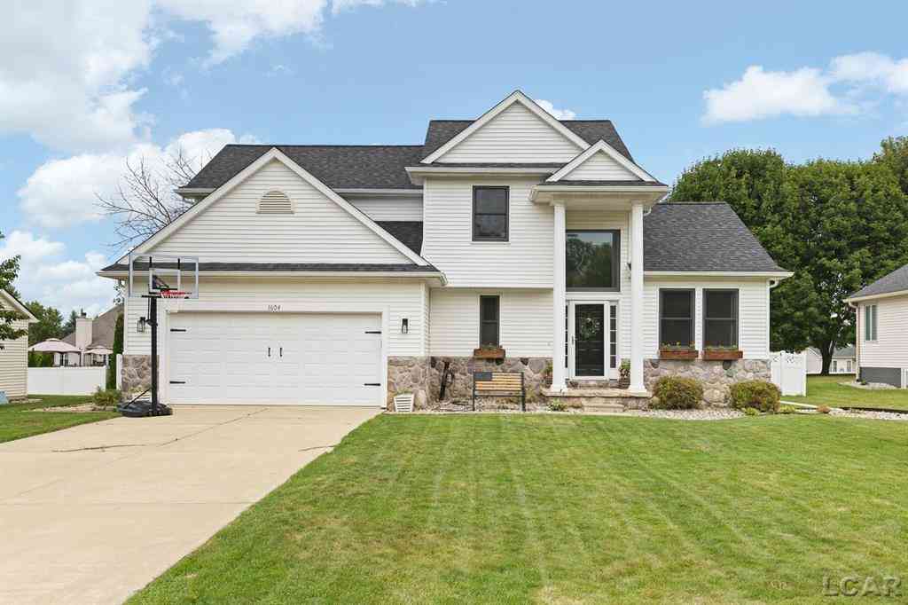 Homes For Sale - 1604 Wind Dancer Trail <br/> Tecumseh, MI 49286