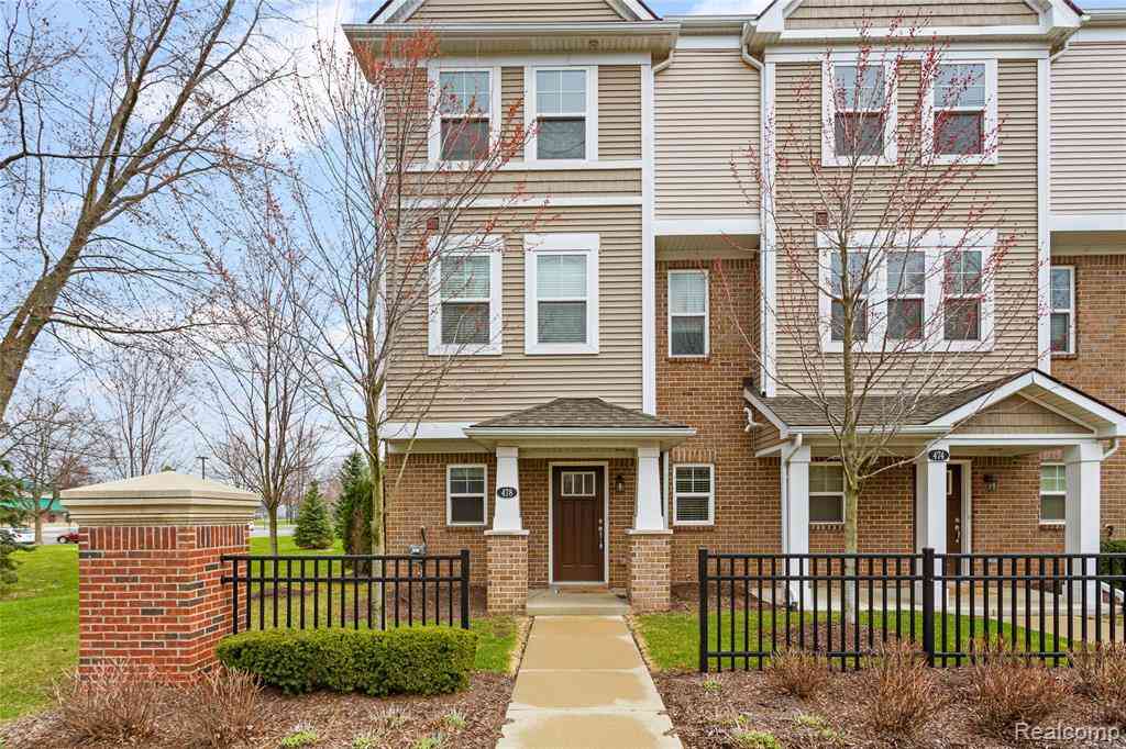 Condo For Sale - 478 N Wixom Road <br/> Oakland County, Wixom, MI 48393