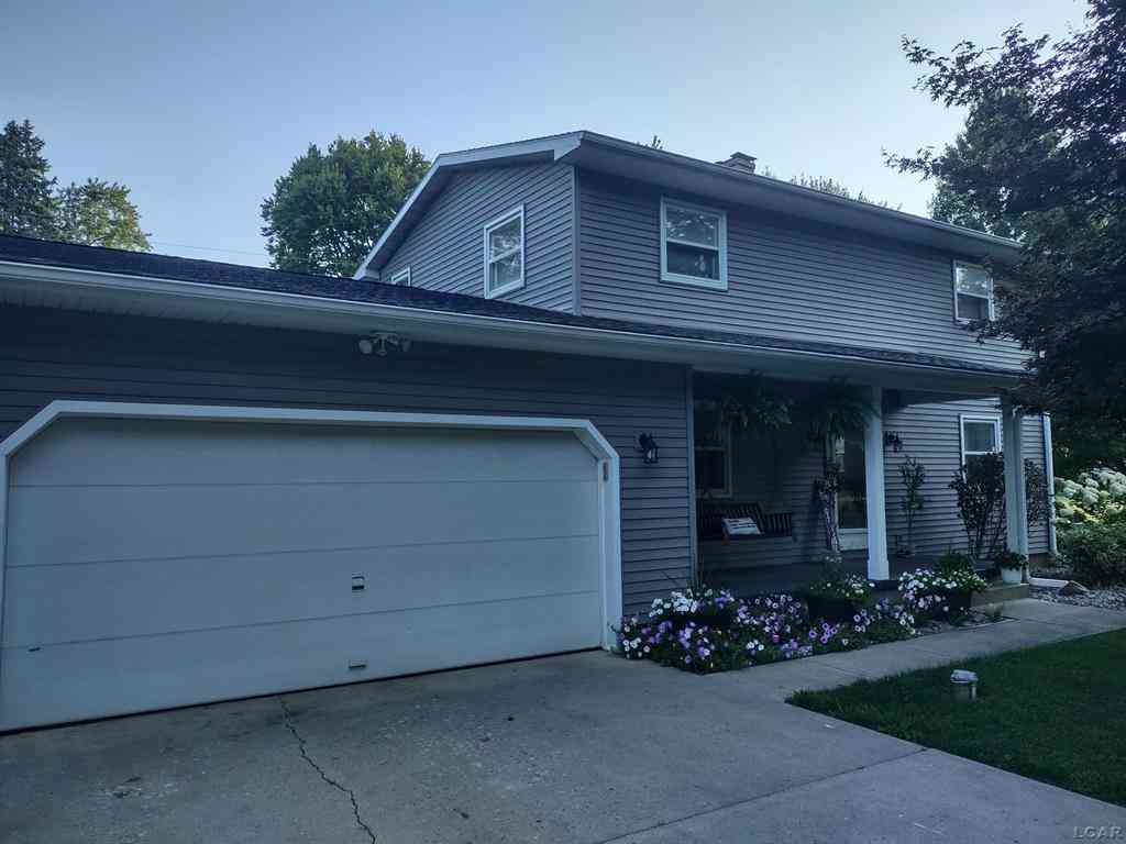 Homes For Sale - 2652 Spielman Road Road <br/> Adrian, MI 49221