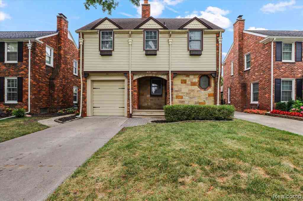 Homes For Sale - 429 Moran Road <br/> Wayne County, Grosse Pointe Farms, MI 48236