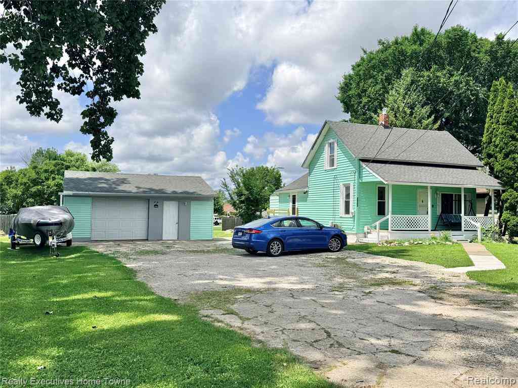 Homes For Sale - 38303 Little Mack Avenue <br/> Clinton Township, MI 48036