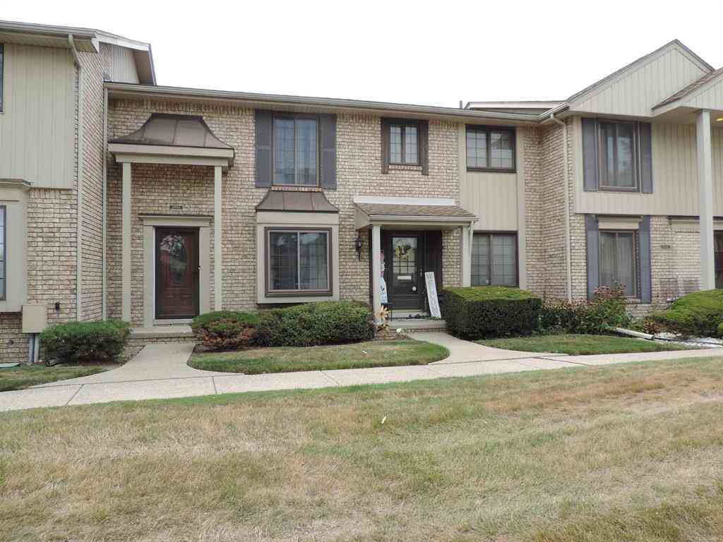 Condo For Sale - 29011 Scarborough Dr Drive <br/> Warren, MI 48088