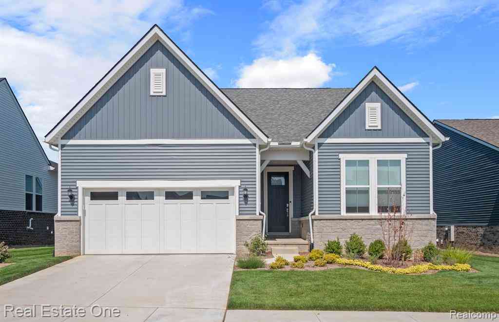 Condo For Sale - 1656 Moss Drive <br/> Oakland County, Milford, MI 48381