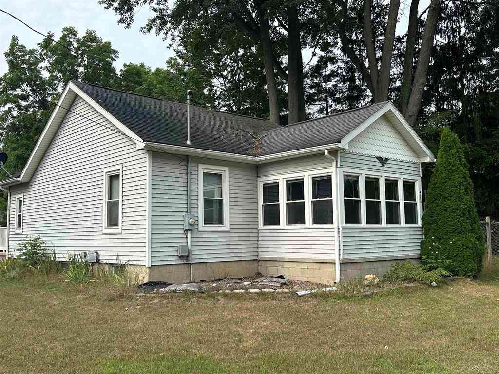 Homes For Sale - 4050 Williamson Road <br/> Saginaw County, Saginaw, MI 48603